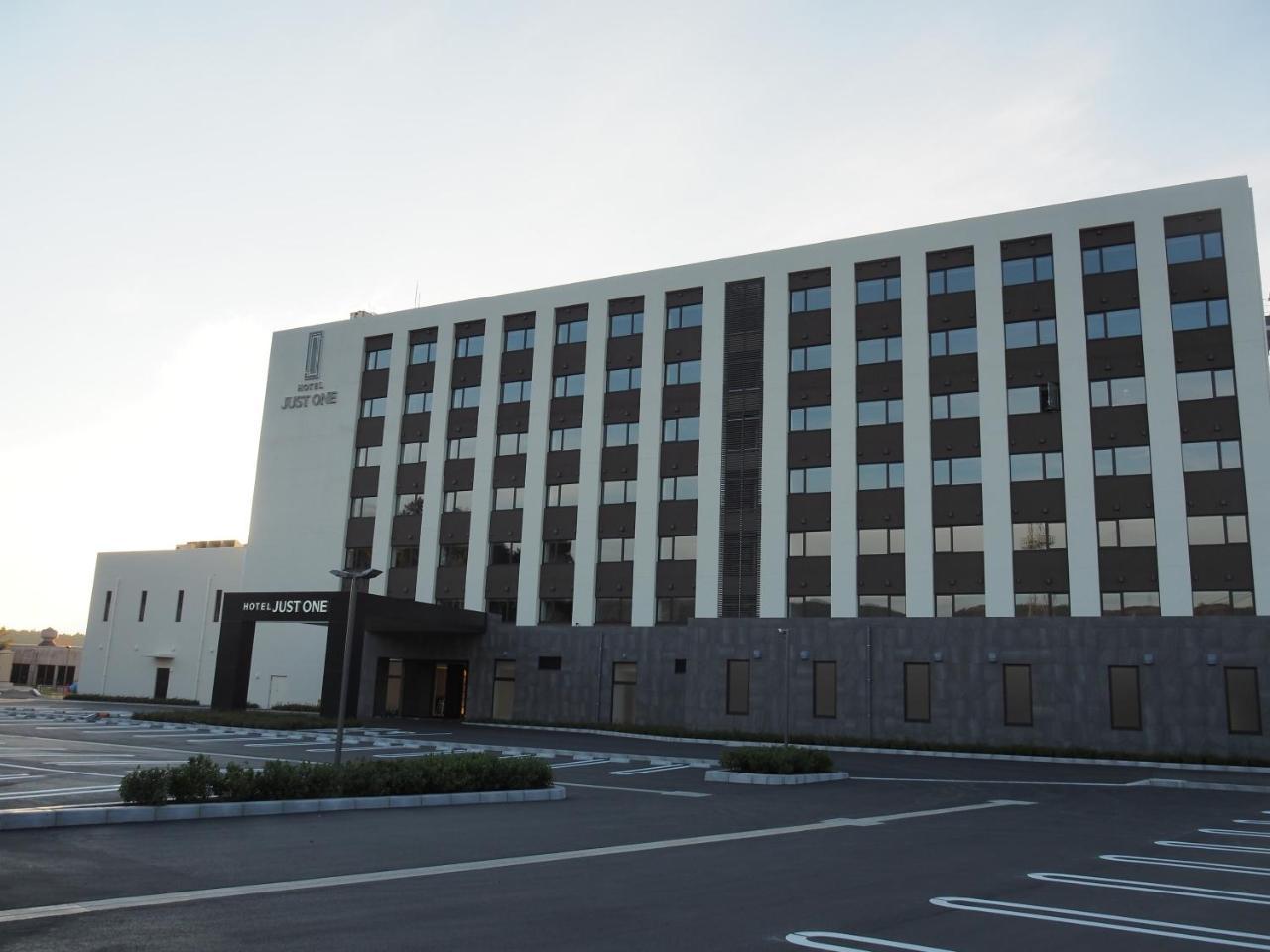 Hotel Just One Fuji Oyama โกเท็มบะ ภายนอก รูปภาพ